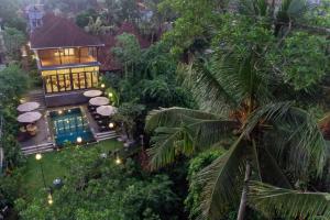 Bazén v ubytování Ahamta Ubud by Prasi nebo v jeho okolí