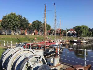 Výhled na řeku, která protéká v blízkosti prázdninového domu