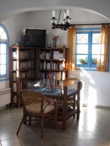 Perpustakaan di hotel