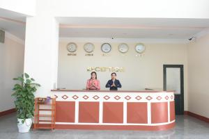 Ο χώρος του λόμπι ή της ρεσεψιόν στο Coecco Xieng Khouang Hotel