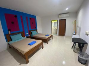Postel nebo postele na pokoji v ubytování Pak Klong Room for rent