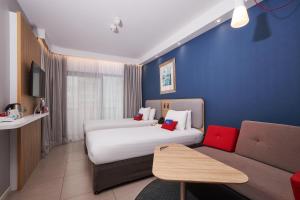 Postel nebo postele na pokoji v ubytování Holiday Inn Express - Malta by IHG