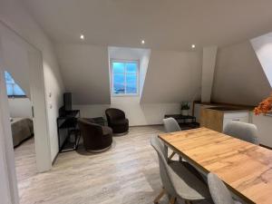 Posezení v ubytování Zentrale Wohnung in Prüm für Traum-Urlaub