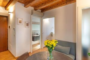 Posezení v ubytování Loft Vicenza, Comfort in the Heart of the City