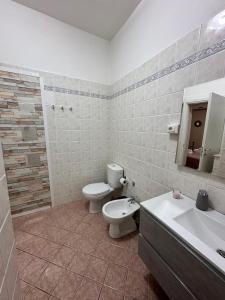 Koupelna v ubytování Villa Leale