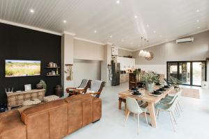 Posezení v ubytování Chawal stays @ Leguan