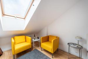 Posezení v ubytování 3-room apartment with beautiful view