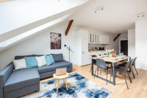 Posezení v ubytování 3-room apartment with beautiful view