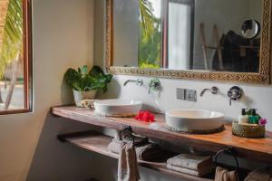 Bagno di Mwazaro Beach Lodge