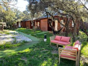 Vonkajšia záhrada v ubytovaní Casa Rural de Rafael Cabañas de Madera