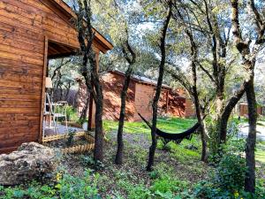 Vonkajšia záhrada v ubytovaní Casa Rural de Rafael Cabañas de Madera
