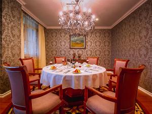 Posezení v ubytování Buudai hotel
