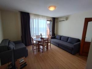 Oleskelutila majoituspaikassa Messambria Fort Beach Elenite apartament - Bastet BS