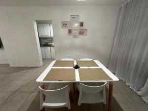 サン・イシドロにあるExcellent apartment brand newのギャラリーの写真 +36枚の写真