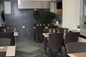 Restaurace v ubytování Motel - Hôtel La Poularde