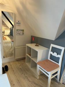 Postel nebo postele na pokoji v ubytování Kungshagagård