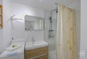 Gallery image of L'Acacia Centre Ville in Tours