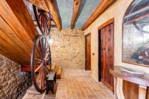 Fotografie z fotogalerie ubytování Can Miqueló - casa rural 16 hòstes v destinaci Prat de Comte