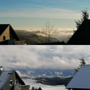duas imagens de uma casa e um céu com nuvens em Haus Rehblick 2, Wg 4 em Sankt Andreasberg