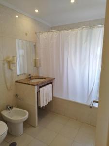 Koupelna v ubytování Hotel Sao Mamede Estoril