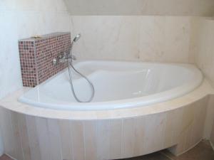 Bagno di Frühstückshotel Seemannsbraut Amrum-adults only ab 18 Jahre-keine Haustiere-