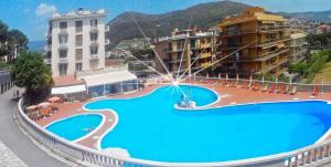 Πισίνα στο ή κοντά στο Italianway - Crispi 231 - Milanomare