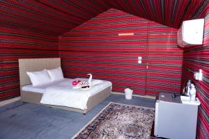 Katil atau katil-katil dalam bilik di Delight Desert Camp