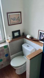 Afbeelding uit fotogalerij van Camera et Caetera Chambres d'hôtes B&B in Roubaix +95 foto's