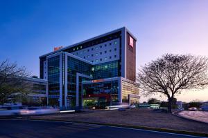 O edifício em que o hotel se localiza