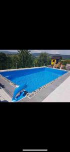 Bazén v ubytování Villa Sarajevo nebo v jeho okolí