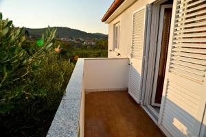 Nespecifikovaný výhled na hory nebo výhled na hory při pohledu z apartmánu