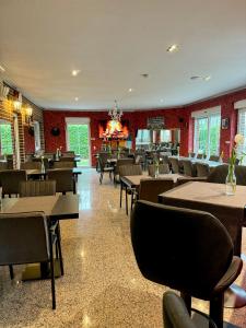 Restaurace v ubytování DUA Hotel