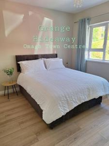 Ένα ή περισσότερα κρεβάτια σε δωμάτιο στο 'Grange Hideaway' Town Centre (Sleeps 6)