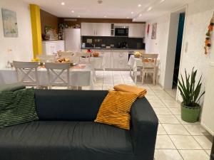 Kuchyň nebo kuchyňský kout v ubytování B&B Haus Jola