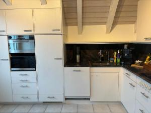 Billede fra billedgalleriet på Entspannen, private Maisonette Dachwohnung i Dielsdorf