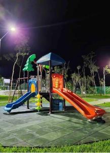 Zona de joacă pentru copii de la Tulum Zen Retreat, Prime location and amenities.
