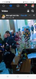 TV a/nebo společenská místnost v ubytování NHÀ NGHỈ ANH VĂN