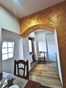 Posezení v ubytování LA TORRETTA apartment suite