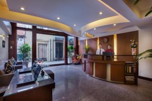 
The lobby or reception area at La Storia Ruby Hotel
