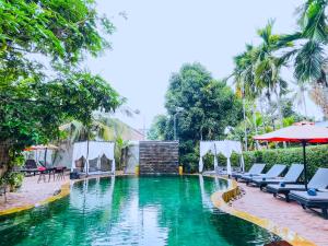 Bazén v ubytování Central Indochine D'angkor Hotel nebo v jeho okolí
