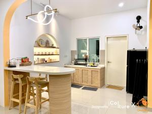Köök või kööginurk majutusasutuses 30-80 pax Private Event Venue - Sunset Paradise by Cowidea