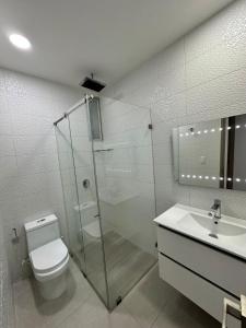 Salle de bains dans l'établissement Apartamento Luxury 2 Habitaciones