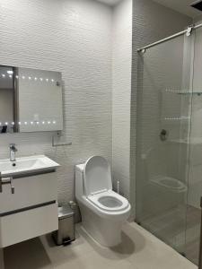 Salle de bains dans l'établissement Apartamento Luxury 2 Habitaciones