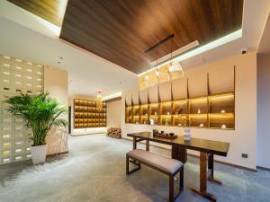 翎茜江景民宿(凤凰古城店)的休息区