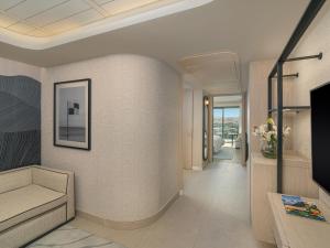 Телевизор и/или развлекательный центр в Swissotel Resort And Spa Cesme