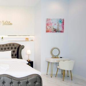 Giường trong phòng chung tại NP Pool Villa Hua Hin +64 ảnh