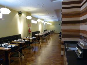 Restaurace v ubytování Hotel Río Hortega