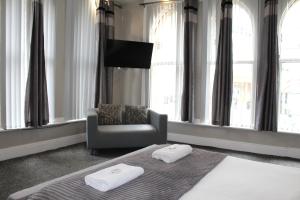 TV a/nebo společenská místnost v ubytování Mitre Hotel Manchester City Centre
