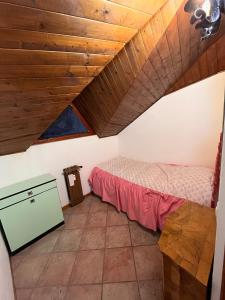 Cama ou camas em um quarto em Stella del Cervino, Ski In & Ski Out, with Garage - CIR 0464