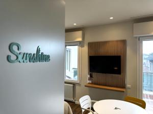 TV o dispositivi per l'intrattenimento presso SKYLINE- 3 Apartments with view